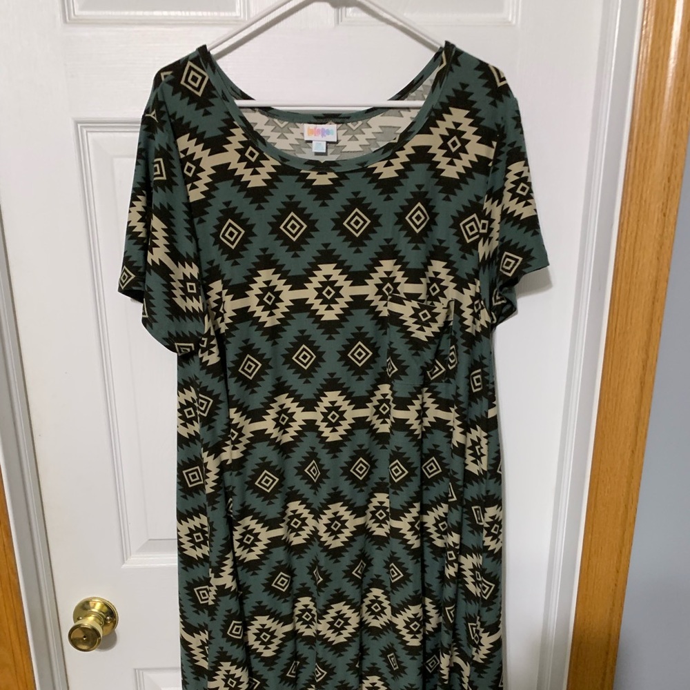 Lularoe Carly. 2xl